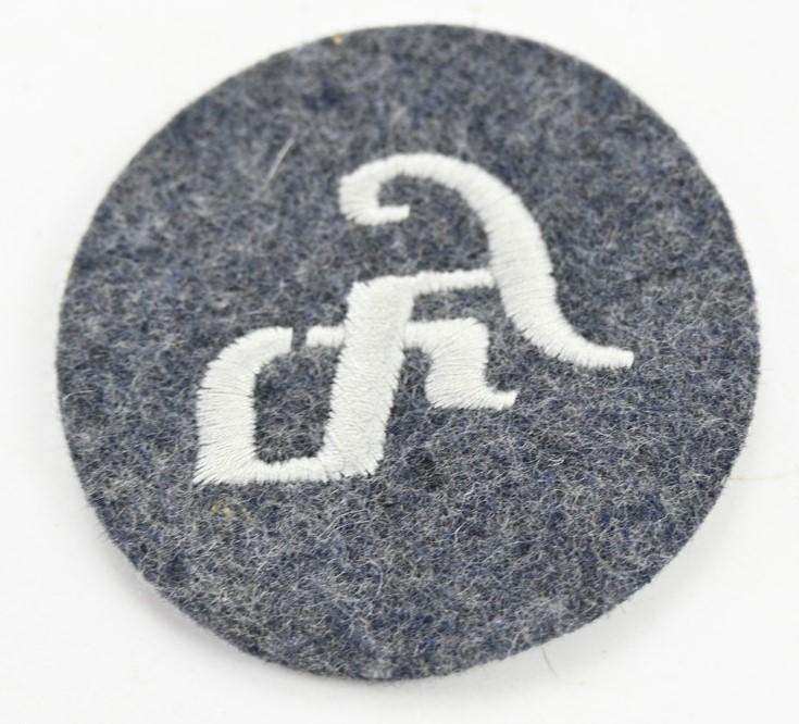 German LW Feuerwerker Career Badge