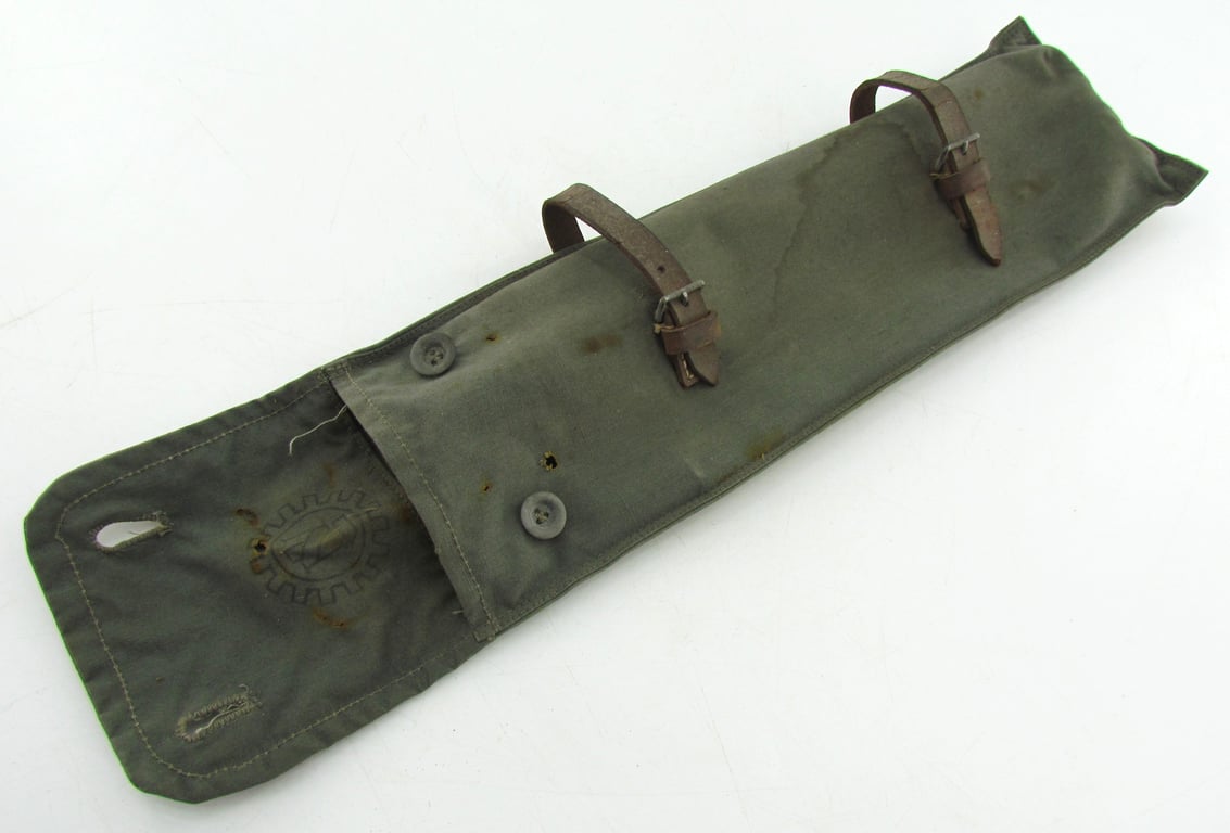 Shelter Quarter Equipment (Zeltbahn Ausrüstung) Pouch with "Teno" Stamp
