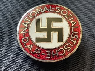 GERMAN WWII NSDAP LAPEL FIX ENAMEL PARTY BADGE...