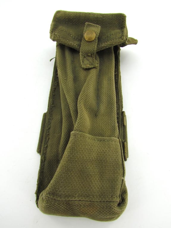 British WWII Basic Pouches ( Blancoed )