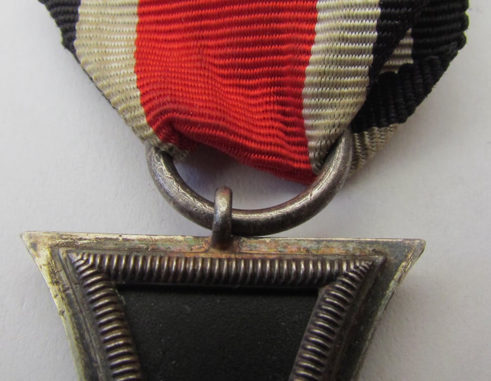 Iron Cross 2nd Class 1939 (Eisernes Kreuz 2. Klasse) - "Moritz Hausch"