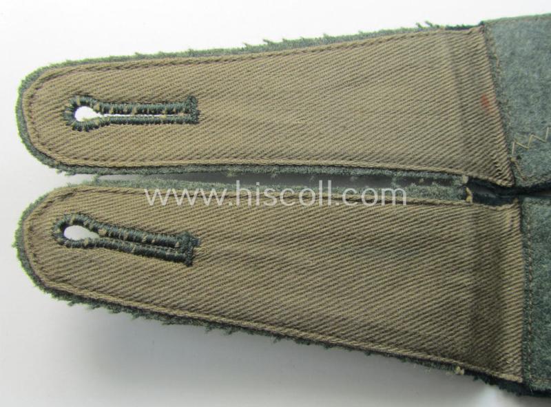 Pair of WH (Heeres),'cyphered' EM-type shoulderstraps: 'Soldat des Sanitäts-Abtlgs. 7'