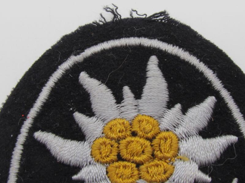 Waffen-SS mountain trooper ‘Gebirgsjäger’ Edelweiss sleeve badge