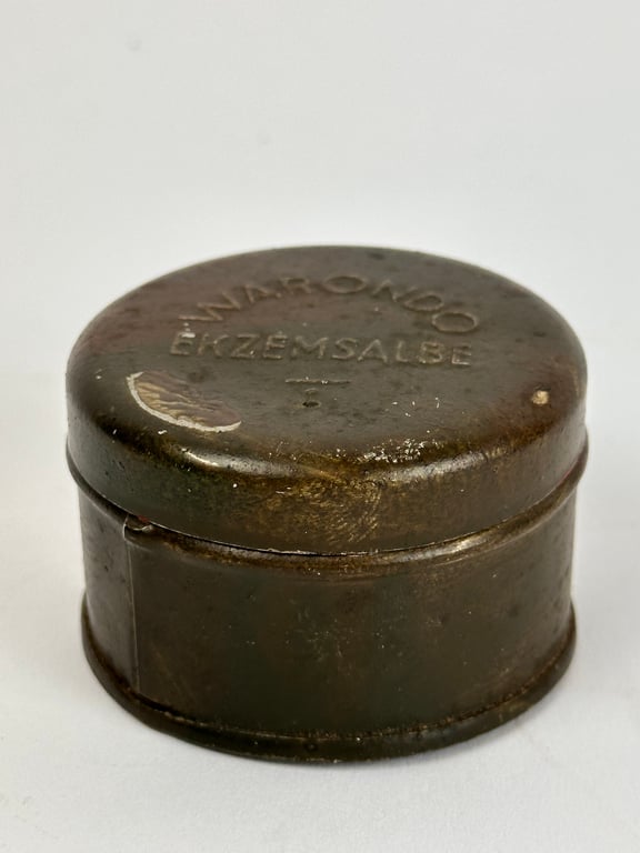 WW2 period "ekzemsalbe"tin