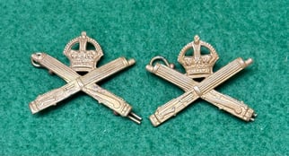 Matched Pair MGC Collar Badge