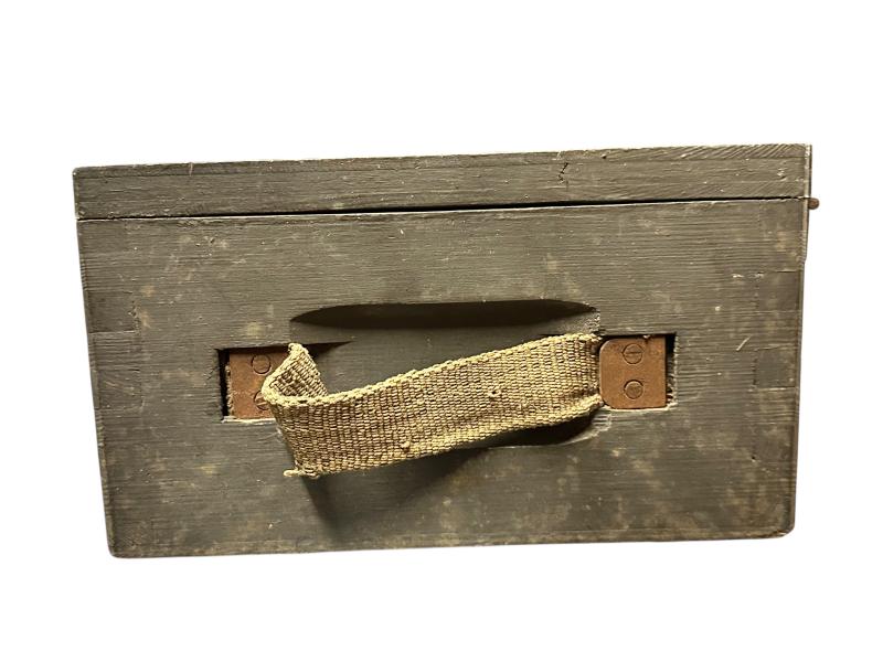 Wooden 'Verbandkasten'