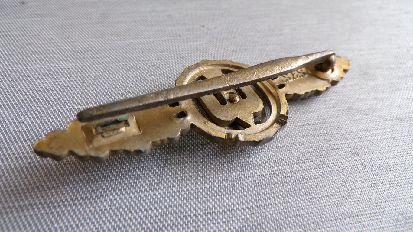 Luftwaffe Gold Bomber Pilot Clasp