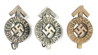 German Tinnie Hitler Youth Proficiency Badge Set