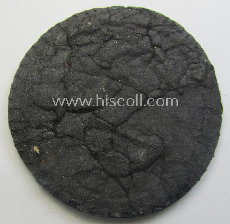 Truly used- and/or worn, WH (Heeres) machine-embroidered, trade- and/or special-career insignia (ie. 'Tätigkeitsabzeichen') as executed on a darker-green-coloured background as was intended for a: 'geprüfter Feuerwerker'