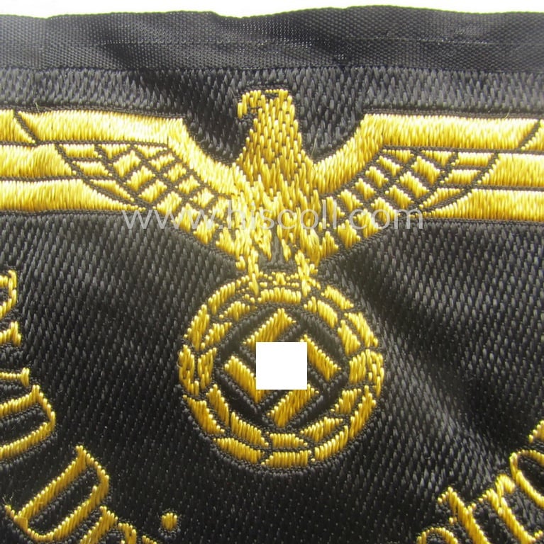 RB- ('Reichsbahn'-) related arm-eagle as executed in 'BeVo'-weave style as was intended for an official of the: 'Deutsche Reichsbahn' ie. the 'RVD Dnjepropetrowsk' (or: 'Reichsverkehrsdirektion Dnjepropetrowsk')