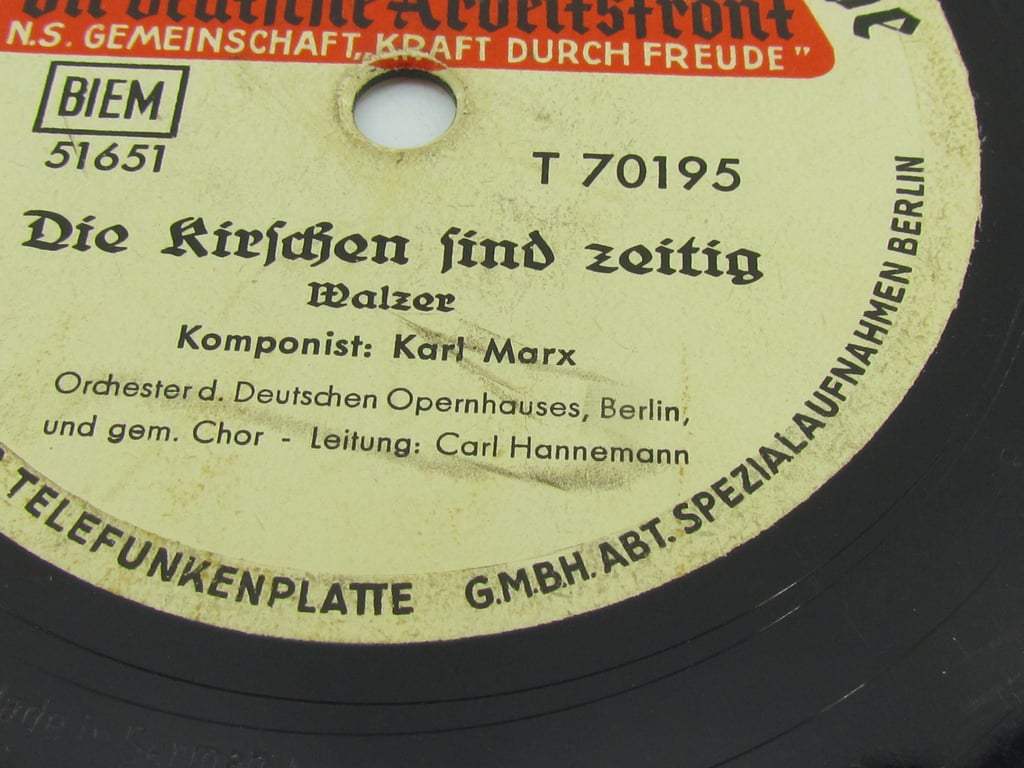 DAF / Kraft durch Freude “Deutsche Gemeinschaftstänze” 78 RPM Record – Telefunken T 70195