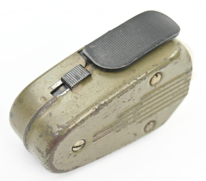 Dutch WW2 Iconic Flashlight 'Knijpcat' type 7424-03