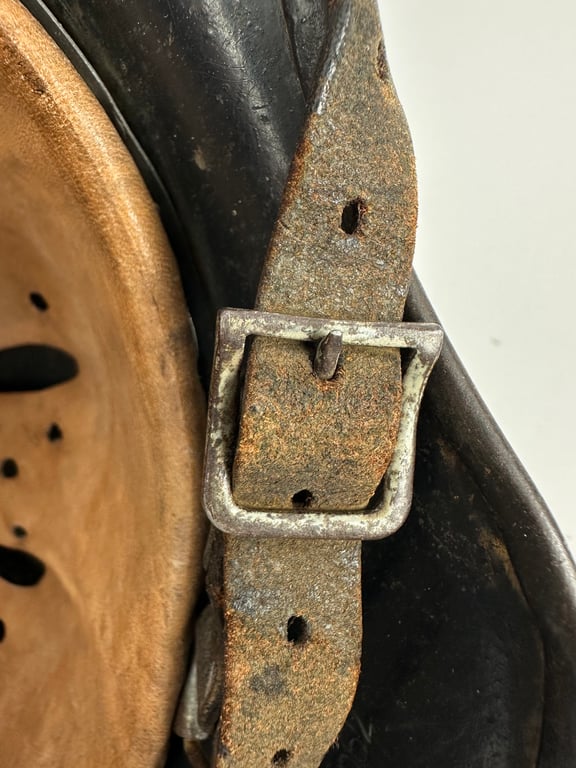 WW2 German M40 Non Decal Helmet "hkb62"
