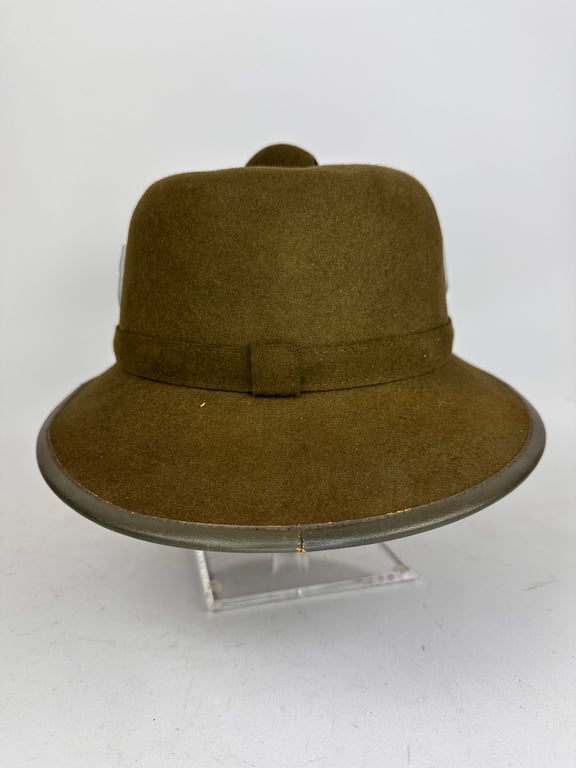 Heer 2nd pattern Afrikakorps pith helmet (APN 1942)
