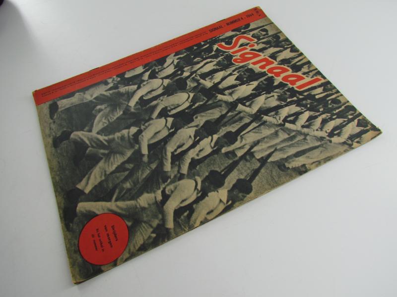 Signal German War Time magazine No 4 1944