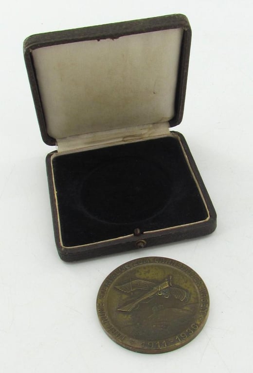 Rare 1936 DLV Medal (Deutscher Luftsportverband) in Case