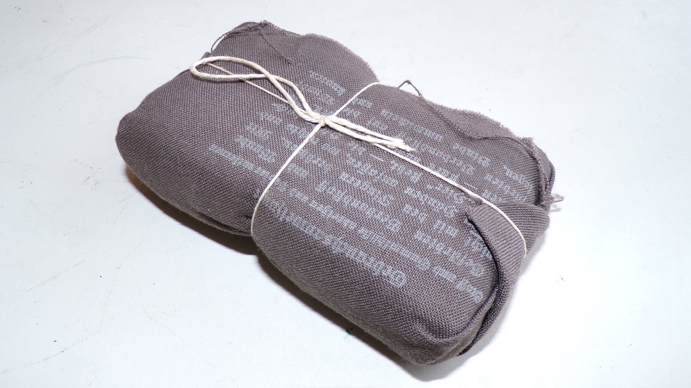 Large 1944 Wehrmacht Wound Bandage (Groß)
