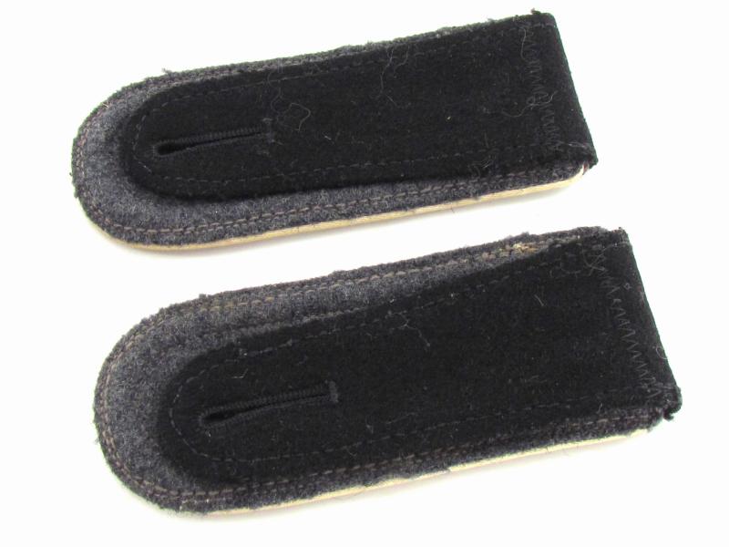 Luftwaffe Hermann-Göring Division Panzer Shoulder Boards...Rare