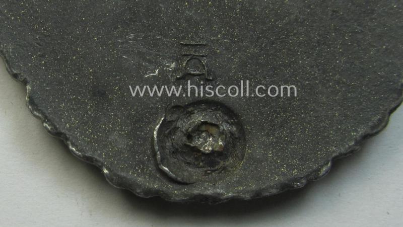 Regrettably incomplete, WH (KM) 'Marine-Artillerie-Abzeichen' being a clearly maker- (ie. 'HA'-) marked- and/or typical zinc- (ie. 'Feinzink'-) based example by the: 'Hermann Aurich'-company