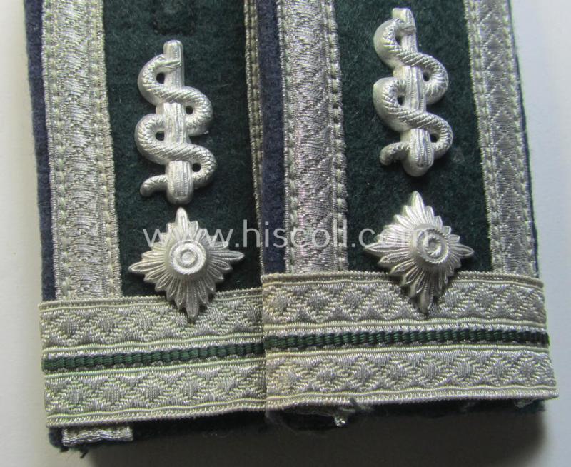 Neat - and fully matching! - WH (Heeres) pre- (ie. early-) war-period- (ie. 'M36/M40'-pattern) 'cyphered', NCO-type shoulderstraps as intended for usage by a: 'Feldwebel u. Offz.-Anwärter eines Sanitäts-Abtlgs. o. Rgts.'