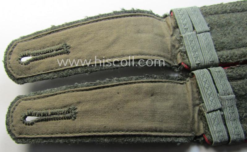 Pair of WH (Heeres) 'M41 o. M43'-pattern, NCO-type shoulderstraps 'Uffz. u. Offiz.-Anw. eines Pz-Jäg.-Abtgs.'