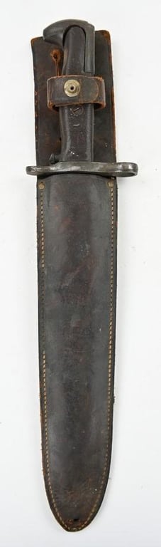 US WW2 M1 Garand Bayonet with Leather Scabbard