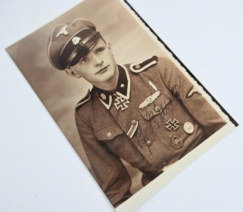 German Waffen-SS Knight's Cross Recipient Portait Picture with Signature 'Josef Röllecke'