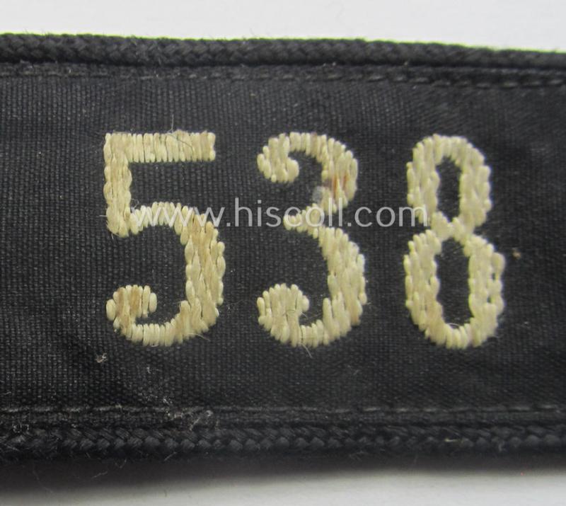 Single, black-piped so-called: 'DJ- o. Deutsches Jungvolk' shoulderstrap as was intended for usage by a: 'DJ-Mitglied' who served within the (Austrian-based): 'Bann 538' (538 = 'Gmunden')