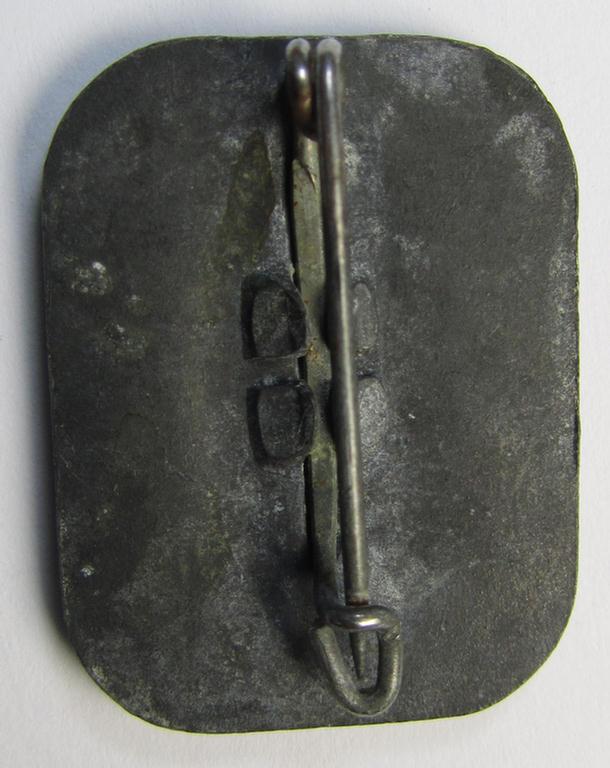 Superb, WH (Heeres) so-called: 'Truppen-Traditionsabzeichen des 121. Infanteriedivision o. Grenadier-Regiment 408' being a detailed- and blue-coloured example as executed in greyish-coloured zinc-based metal (ie. 'Feinzink')