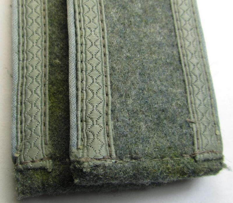 Attractive - and fully matching! - pair of so-called: 'M-43-pattern', WH (Heeres) NCO-type shoulderstraps as was specifically intended for - and/or moderately worn by! - an: 'Unteroffizier eines Nachschub-Abteilungs o. Regiments'