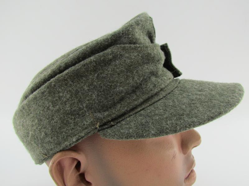 Wehrmacht M43 field cap – Heer EM/NCO – 0/0250/2562