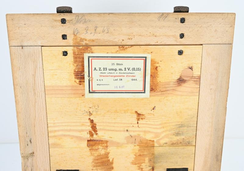 German WH AZ 23 Time Fuse Box