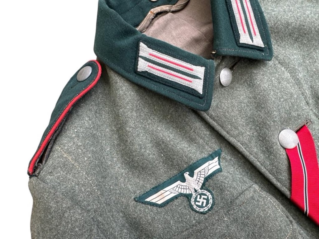 Wehrmacht ( Heer )  Enlisted Men (EM) M36 Artillery Tunic