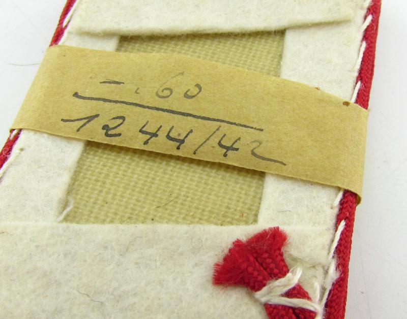 Luftwaffe “Hermann Göring” Flak Field Division Collar Tabs