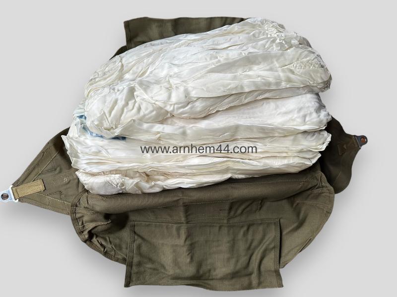 U.S. Type A-3 Chest Pack and Parachute -Nov. 1943-