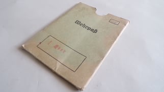 Protection cover for the Wehrpass