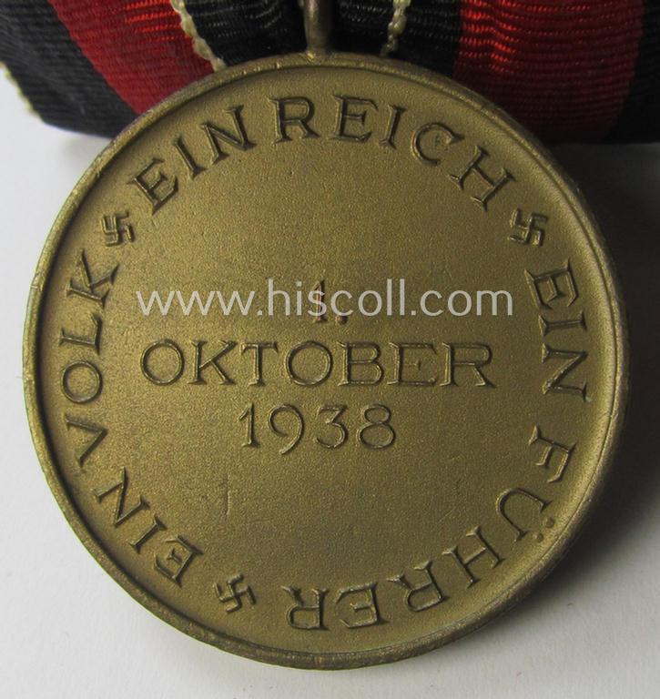 'Einzelspange' (ie. single-pieced medal-bar) showing a Czech 'Anschluss'- (ie. occupation-) medal: '1 October 1938'