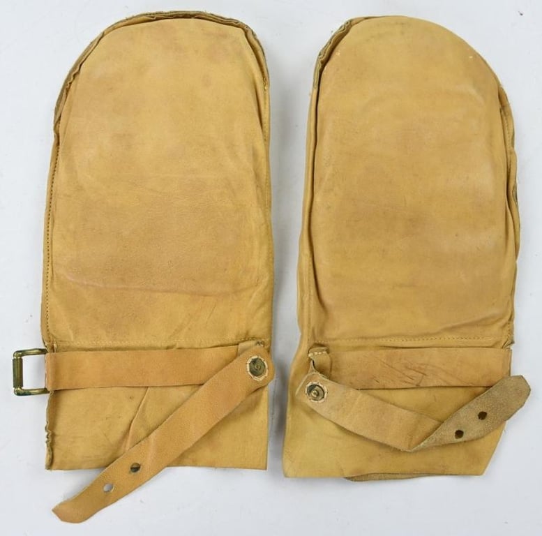 British WW2 Winter Mittens
