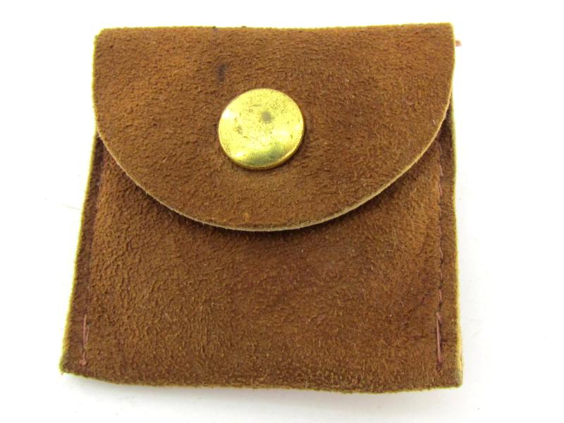 WW2 Radium Luminous Disk (1942 R.L.I.) with Original Leather Pouch