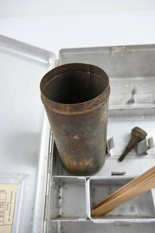 German Luftschutz Chemical Gas Test Tornister