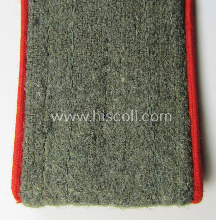 Single, later-war period- (ie. so-called: 'M44'-pattern-) 'simplified' WH (Heeres) enlisted-mens'-type shoulderstrap as was intended for a: 'Soldat eines (Sturm)Artillerie-Regiments'