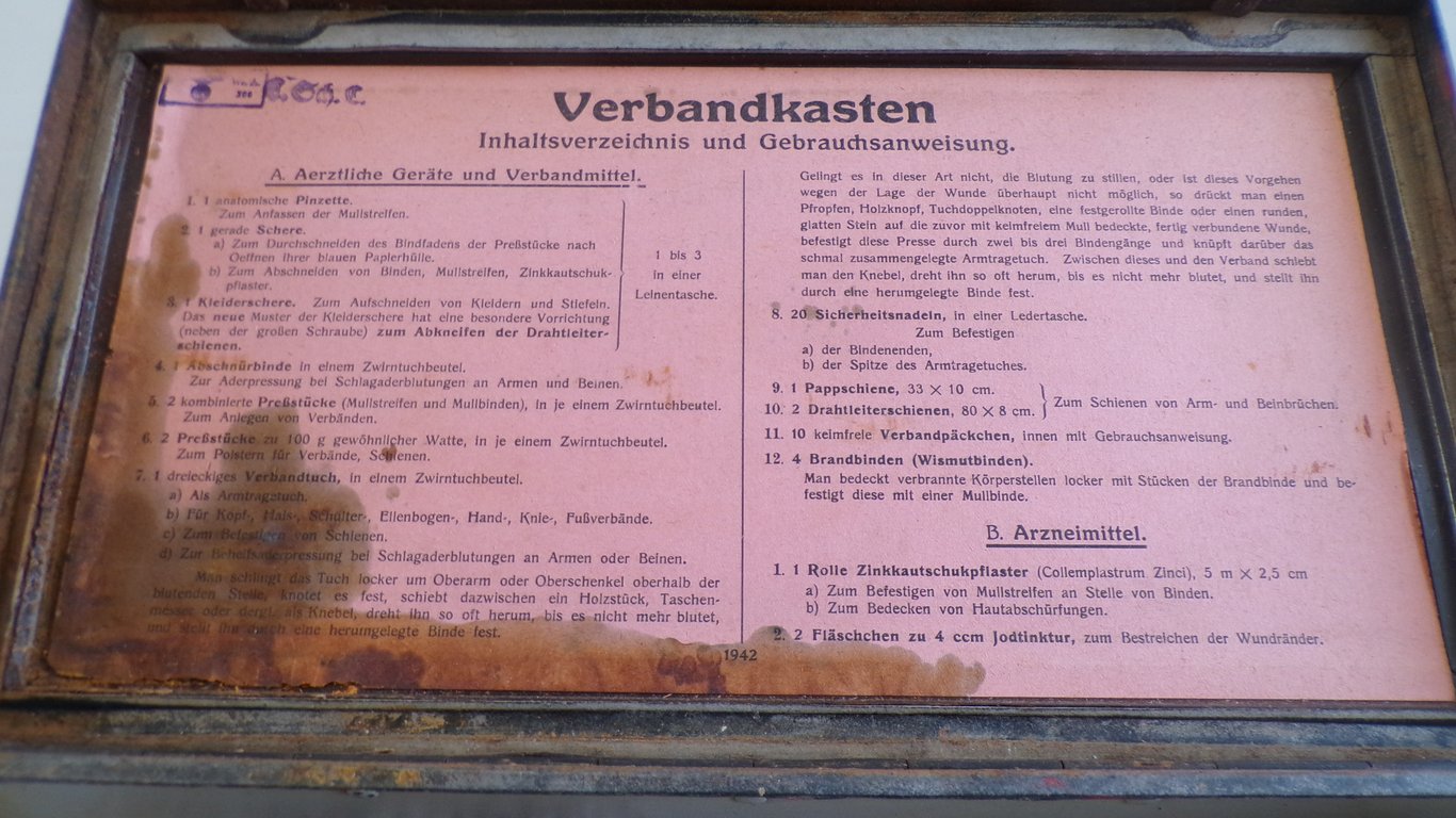 Luftwaffe-Blue 'Verbandkasten' First Aid Kit