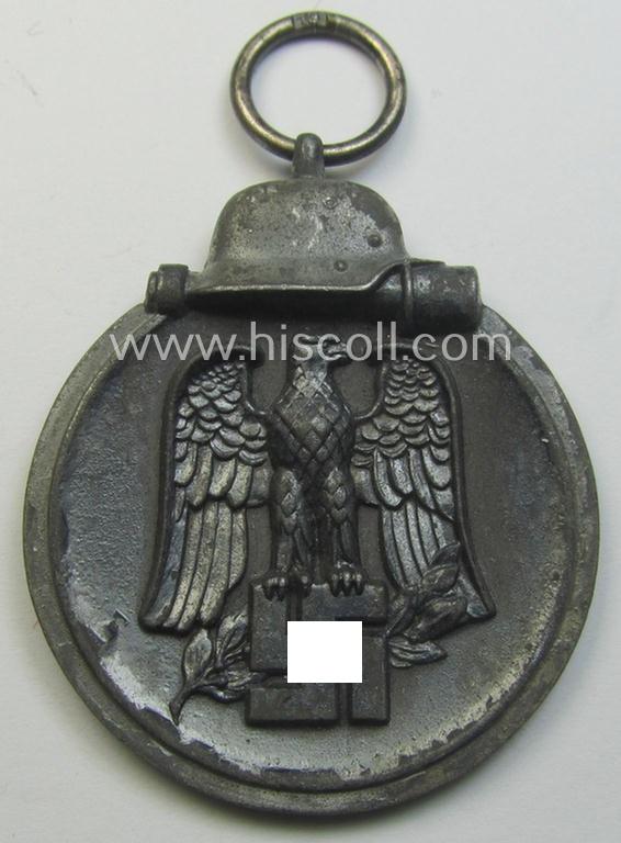 Medal-set: 'Winterschlacht im Osten 1941-42' being a maker- (ie. '19'-) marked specimen by the maker: 'E. Ferdinand Wiedmann'