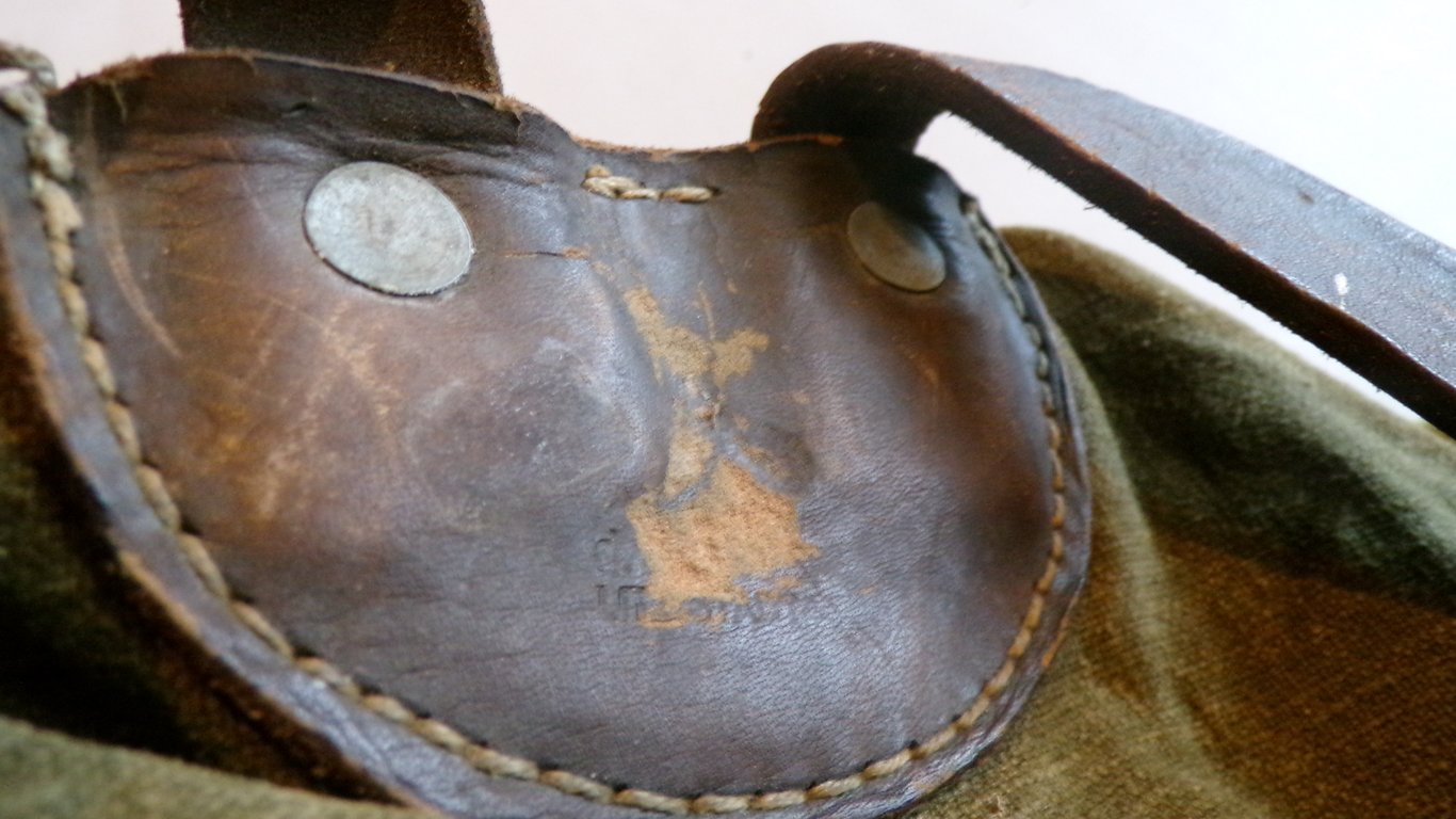 Wehrmacht / Waffen-SS M44 Artillery Rucksack
