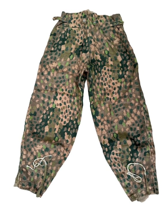Waffen SS erbsentarn (DOT44)Trousers unissued Condition