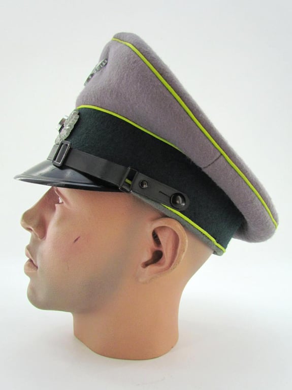 Wehrmacht Heer Panzergrenadier EM/NCO´s Visor Cap...Rare