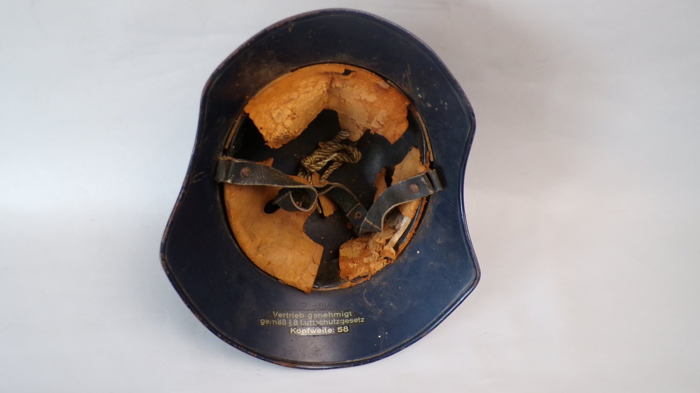 Luftschutz Helmet (Gladiator)