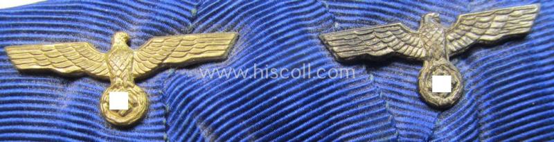 Attractive, two-pieced medal-bar (ie. 'Spange') showing two: WH (Heeres o. Kriegsmarine) so-called: 'Dienstauszeichnungen für 4 u. 12 Jahre Treue Dienste' that both come period-mounted as a so-called: 'Doppelspange'