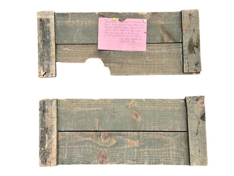 Wooden Sign 'Achtung Minen’