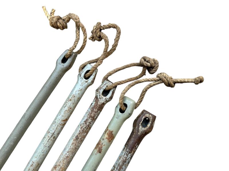 5x Metal Tent Pegs